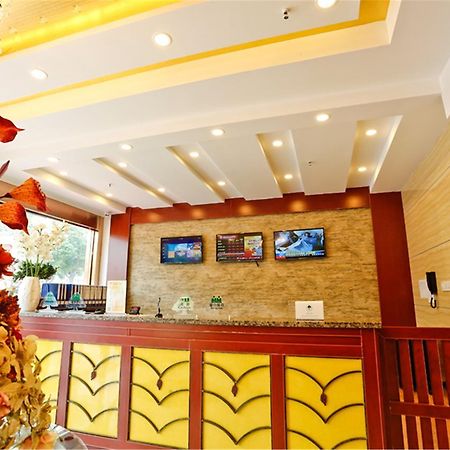 Greentree Inn Beijing Changping Shahe Metro Station Express Hotel Zewnętrze zdjęcie